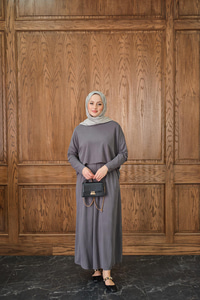 Oval Kesim Takım Gri