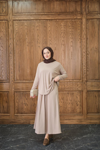 Oval Kesim Takım Krem