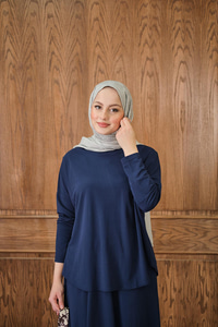 Oval Kesim Takım Lacivert