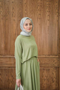 Oval Kesim Takım Yeşil