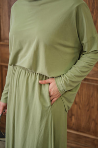 Oval Kesim Takım Yeşil