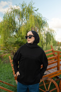 Oval Kesim Tunik Siyah