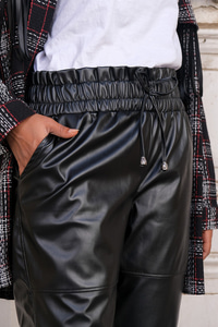 Uygun Fiyatlı PACA BUZGULU DERI PANTOLON  SIYAH | Loccomoda.com 