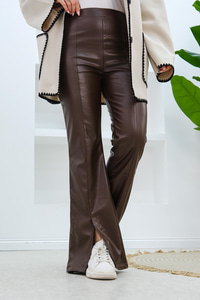 Paça Detayı Yırtmaçlı Deri Pantolon  Acı Kahve