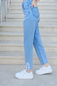 Paçası Boncuk Detay Pantolon Buz Mavi