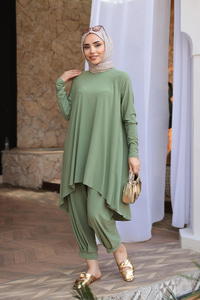 Paçası Lastik Detaylı Takım Yeşil
