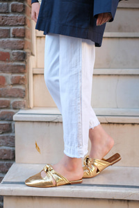 Paçası Parçalı Ham Pantolon Beyaz