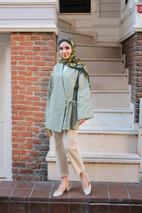 Paçası Parçalı Ham Pantolon Krem