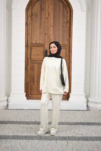 Pantolonlu Takım Beyaz