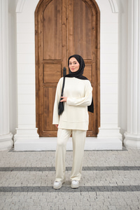 Pantolonlu Takım Beyaz