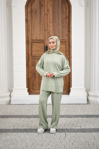 Pantolonlu Takım Su Yeşil