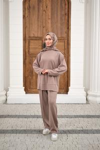 Pantolonlu Takım Vizon