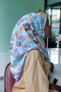 Uygun Fiyatlı PAPATYA DESEN ESARP  | Loccomoda.com 