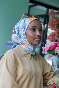 Uygun Fiyatlı PAPATYA DESEN ESARP  | Loccomoda.com 