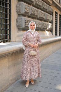 Papatya Desenli Elbise Açık Kahve