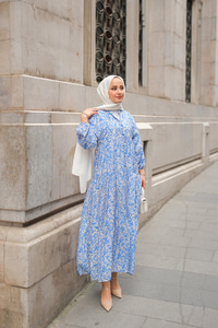 Papatya Desenli Elbise Mavi