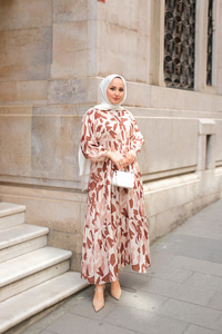 Parça Desenli Elbise Kahverengi