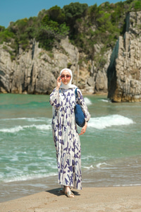 Parça Desenli Elbise Mavi