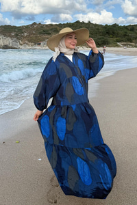 Parça Desenli Elbise Saks Mavi