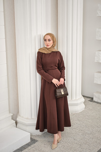 Parçalı Bel Bağlamalı Elbise Kahverengi