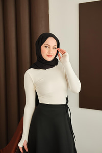 Parmak Geçirmeli Body Beyaz