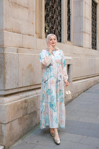 Pastel Gül Desenli Elbise Mavi