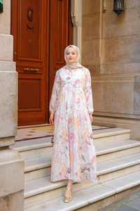 Pastel Gül Desenli Elbise Pudra