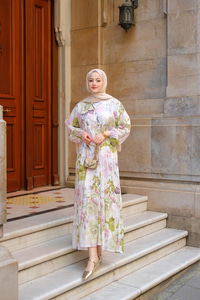 Pastel Gül Desenli Elbise Yeşil