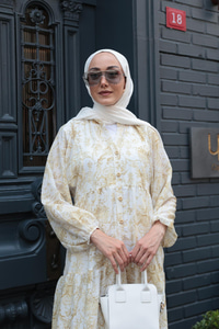 Pastoral Desen Elbise Sarı