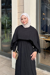 Pelerin Detay Çizgili Elbise Siyah