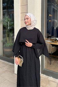 Pelerin Detay Çizgili Elbise Siyah