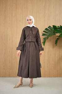 Pelerin Detay Gold Düğmeli Kot Takım Kahverengi