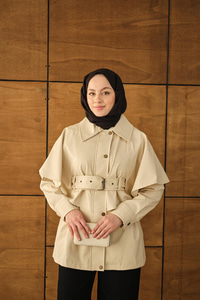 Pelerin Detay Kemerli Deri Trenç Krem