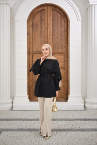 Pelerin Detaylı Gömlek Siyah