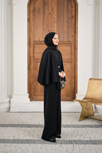 Pelerin Kol Arkası Fermuarlı Kemer Detay Takım Siyah