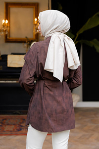 Pelerin Kol Gizli Düğmeli Gömlek Kahverengi