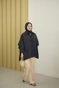 Pelerin Kol Kısa Trenç Lacivert