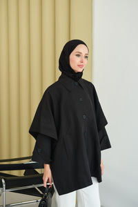 Pelerin Kol Kısa Trenç Siyah