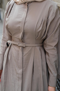 Pelerinli Elbise Yeşil