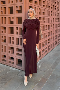 Pelerinli Julia Elbise Kahverengi