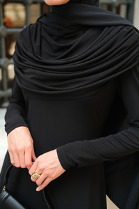 Pelerinli Julia Elbise Siyah