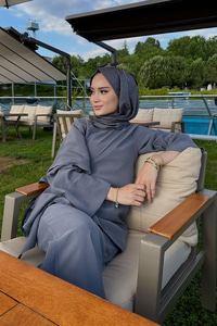 Pelerinli Modal Takım Gri