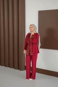 Peluş Detay Triko Takım Bordo