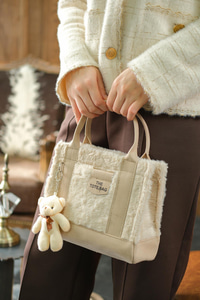 Peluş Ve Ayıcık Detay Çanta Krem