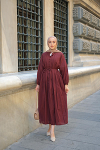 Pile Detay Bel Bağlamalı Elbise Bordo
