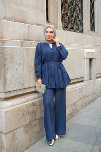 Pile Detay Düğmeli Takım Lacivert