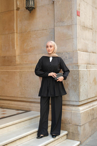 Pile Detay Düğmeli Takım Siyah