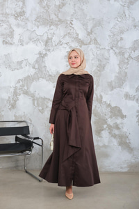 Pile Detay Elbise Kahverengi