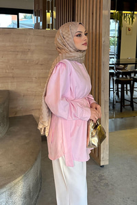 Pile Detay Önü Gizli Düğmeli Gömlek Pembe