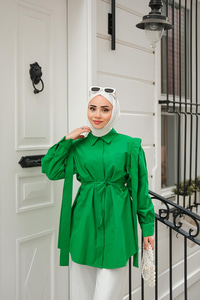 Pile Detay Önü Gizli Düğmeli Gömlek Yeşil